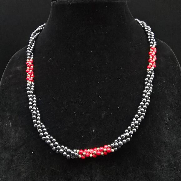 Hematite Beaded Necklace Twisted Red Accents Vintage Barrel Clasp Jewelry - Picture 1 of 8